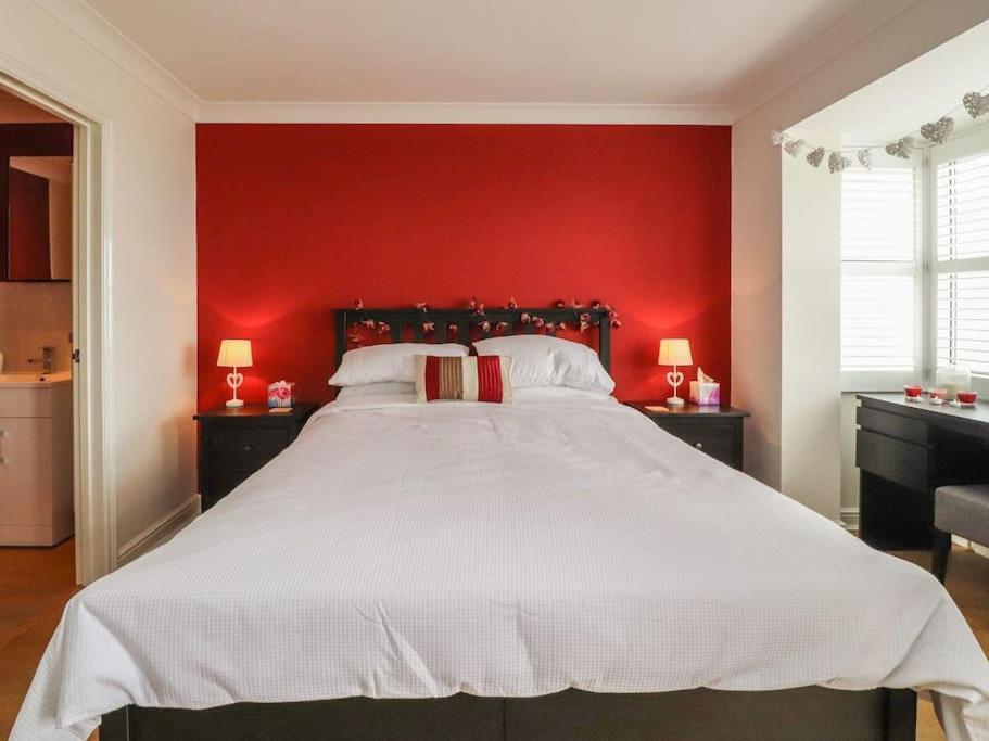 Stunning Seaviews - Beach House - Jacuzzi Bath Tub Littlestone-on-Sea Exteriér fotografie